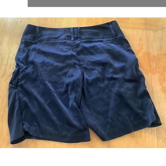 THOMAS WILDE Silk Shorts 34” lower hip, 18” length - Picture 6 of 7